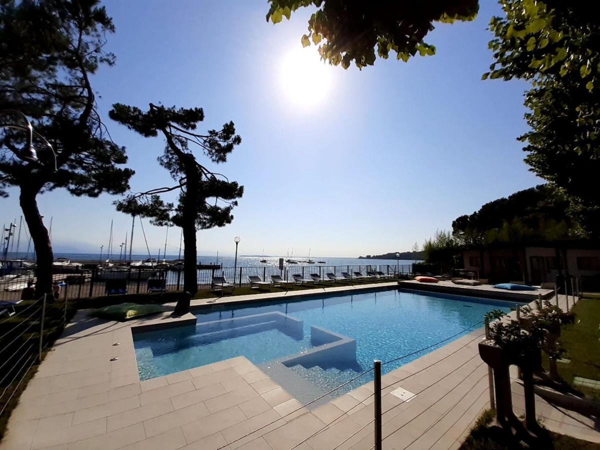 Villaggio Turistico Dei Tigli Padenghe sul Garda Εξωτερικό φωτογραφία
