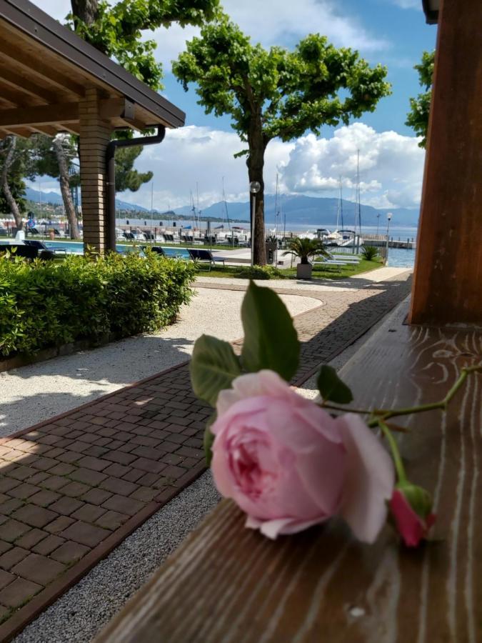 Villaggio Turistico Dei Tigli Padenghe sul Garda Εξωτερικό φωτογραφία